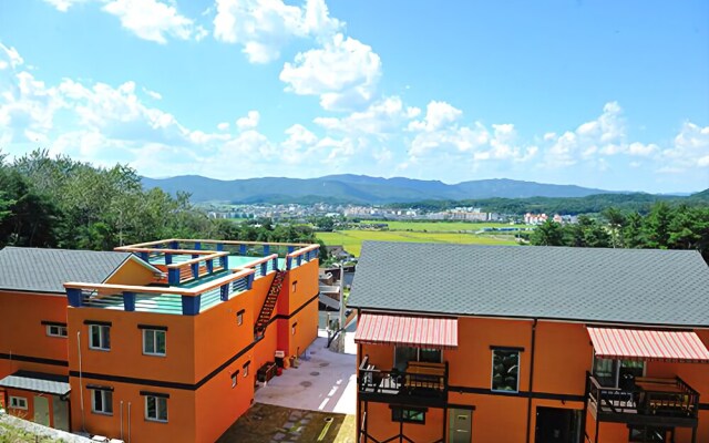 Kyeongju Haerul Yeonun Pension