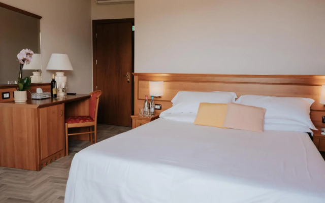 Hotel Flora