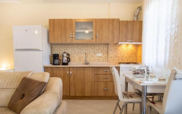 Lovely Flat With Balcony in Cesme Close to Sea