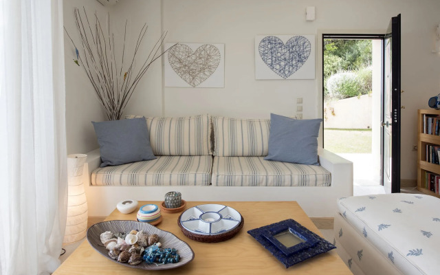 Glyfada Homes Resort
