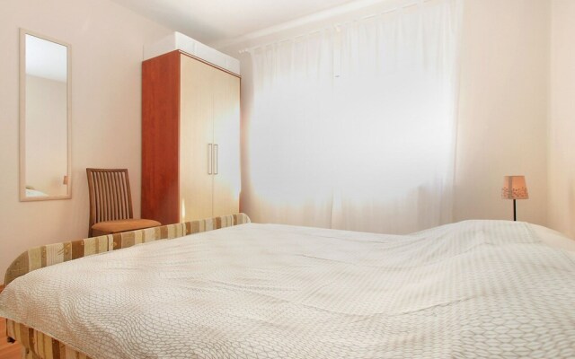 Apartment 1804