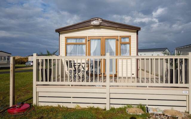 Stunning 2 Bed Chalet in Silversands Lossiemouth