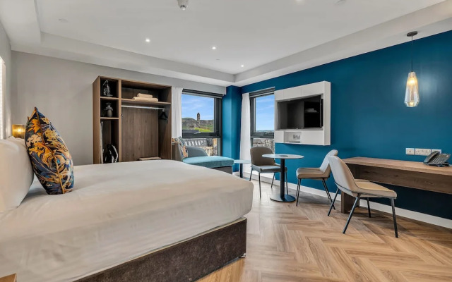 Roomzzz Edinburgh