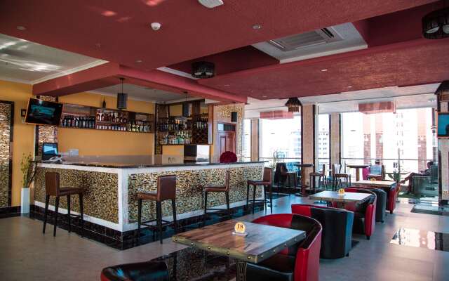 Tiffany Diamond Hotels