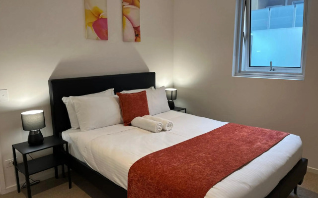 Tasha's Apartments on Morphett