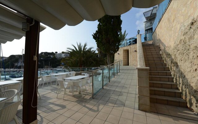 Portodrach Aparthotel & Suites