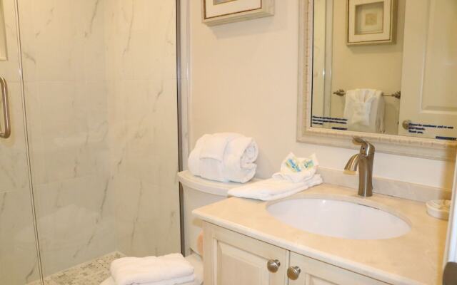 Jamaica Royale 502 - 2 Br Condo