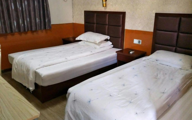 Yuebin Chain Hotel (Songjiang University Town)