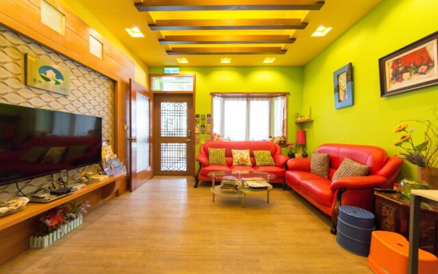 Ginas House