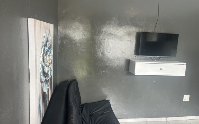 4th Road accommodation