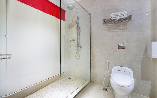 ZEN Rooms Near BCS Mall Penuin