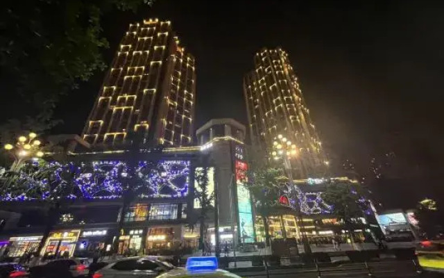 Chongqing River Love Apartment