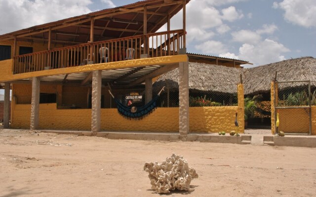 Hostal Castillo Del Mar - Hostel