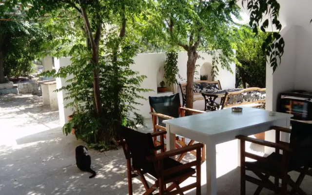 Zacharoula Rooms