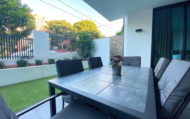Ascot Apartments