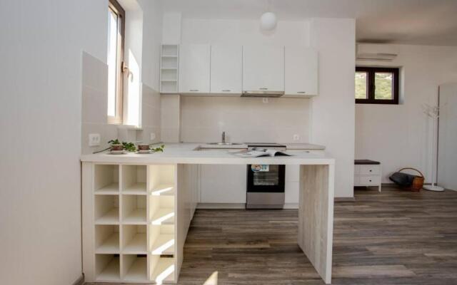 3 Bedrooms Penthouse with roof terrace Rafailovici