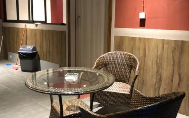 Dong Shan Gaga Hostel