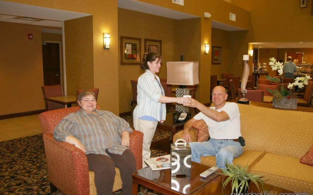 Hampton Inn & Suites Navarre