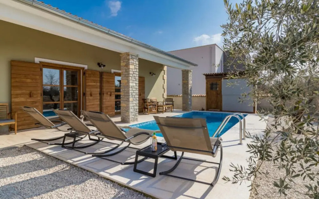 Villa Malena Comfortable Holiday Residence