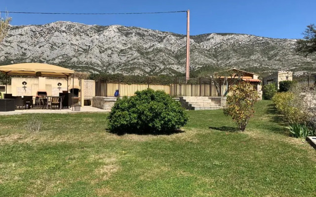 Studio au Pied de la ste Victoire