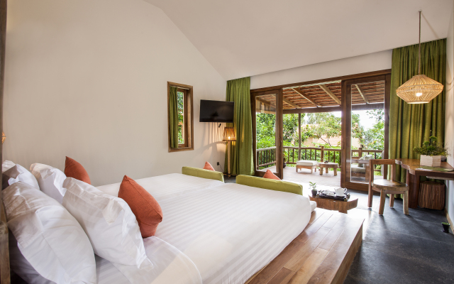 Green Bay Phu Quoc Resort & Spa Hotel