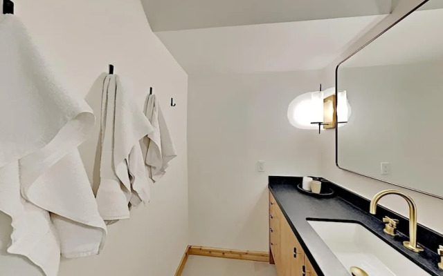 1849 Condos - Spacious 3 Bedrooms With Outdoor Pool & 3 Hot Tubs