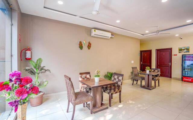 Hotel Grand Inn by OYO Rooms