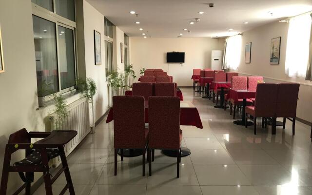 Hanting Hotel Hengshui University