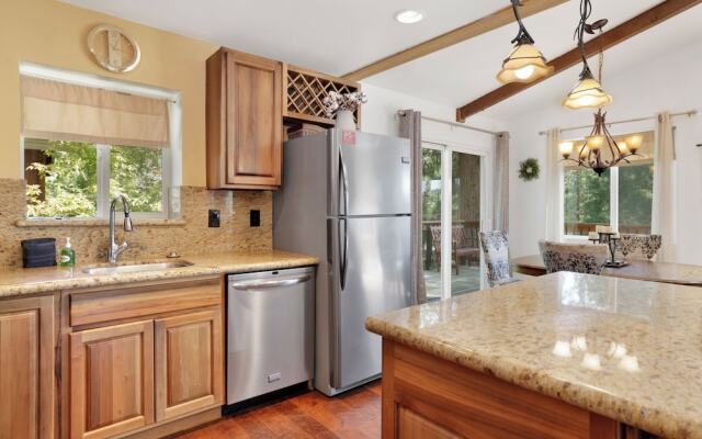 BIG Bear Moonridge Retreat #1914