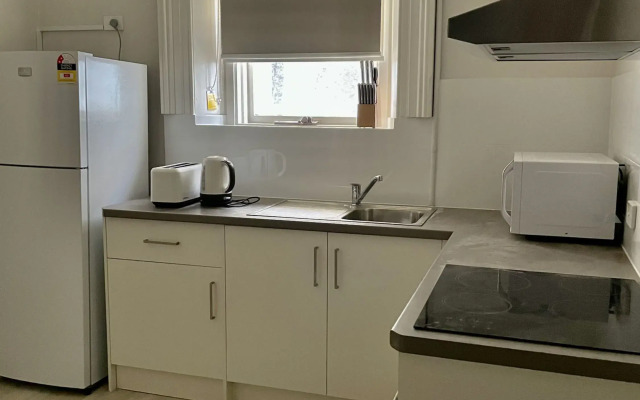 Seafield Tower Glenelg Apartment no 6