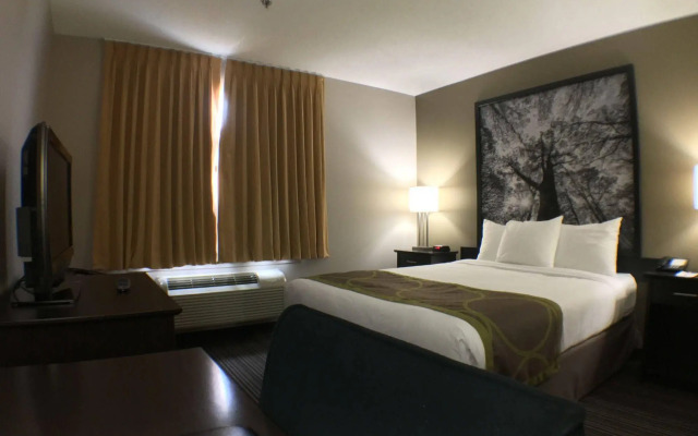 Super 8 by Wyndham Kapuskasing