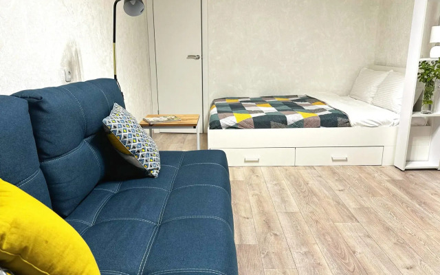 Доминго на улице Садовского 49