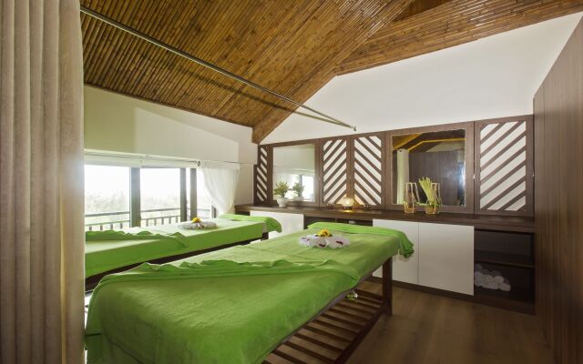 Ally Beach Boutique Hotel Hoian