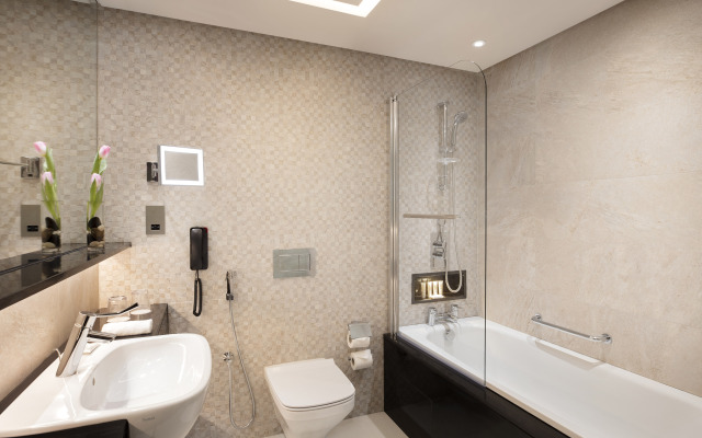 Crowne Plaza Manama (Bahrain)