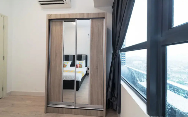 OYO Home 44045 Splendid 2br Arte Plus
