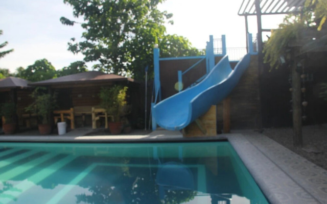 Villa Del Rosario Resort