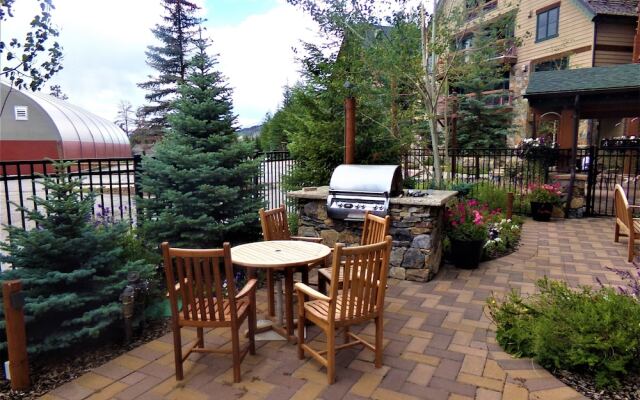 BBCS Black Bear Lodge Deluxe 2Bed 2Bath