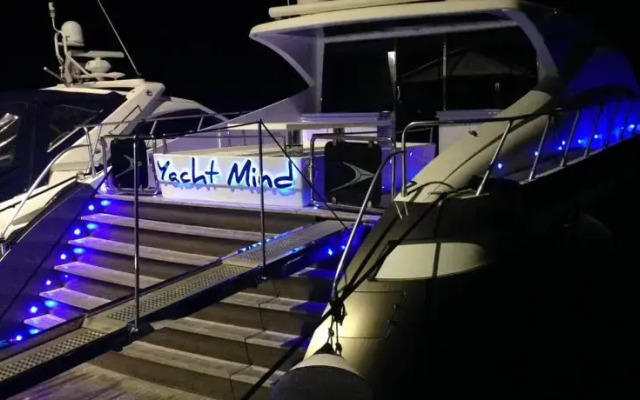 Yacht Mind Charter