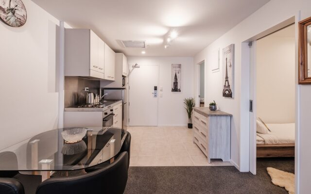 Toodles This Cbd Apartment Is Ready To Delight