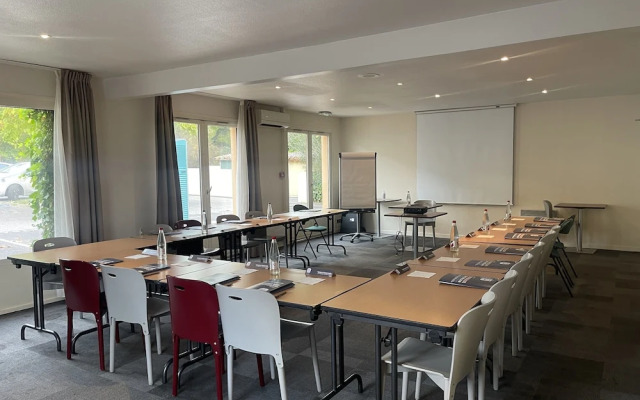Hotel Restaurant Campanile Montpellier Ouest - Saint-Jean-De-Vedas