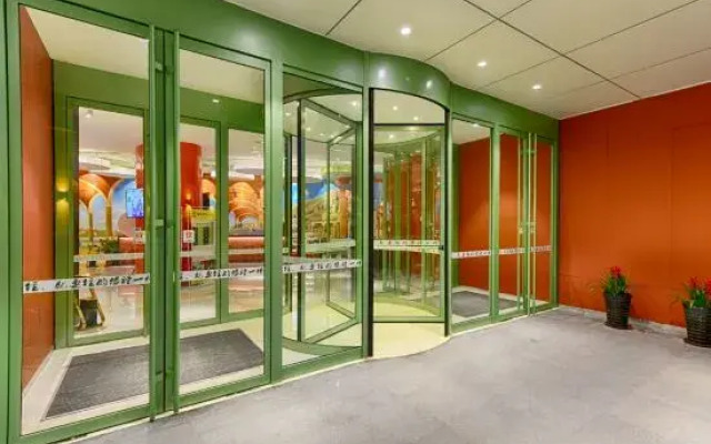 Happy Inn Hotel (Zhengzhou CBD Exhibition Center)