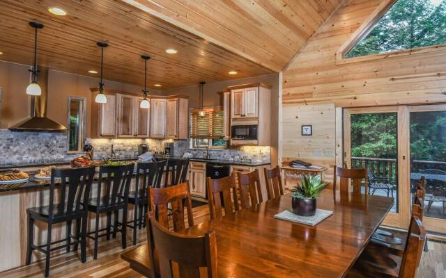 Claralea Lodge 5 Bedroom House