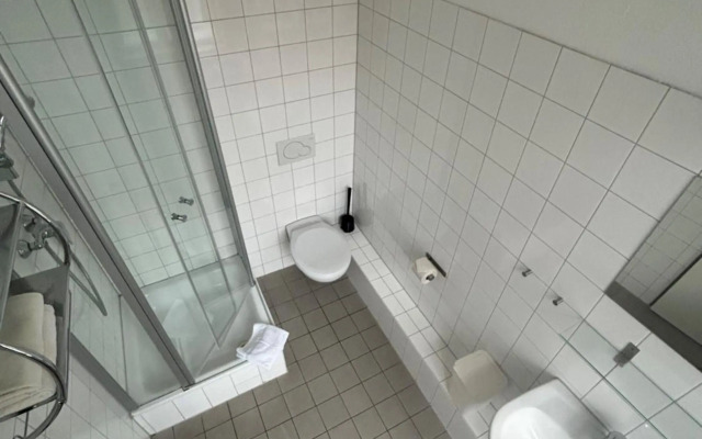 Three Little Pigs Hostel Berlin