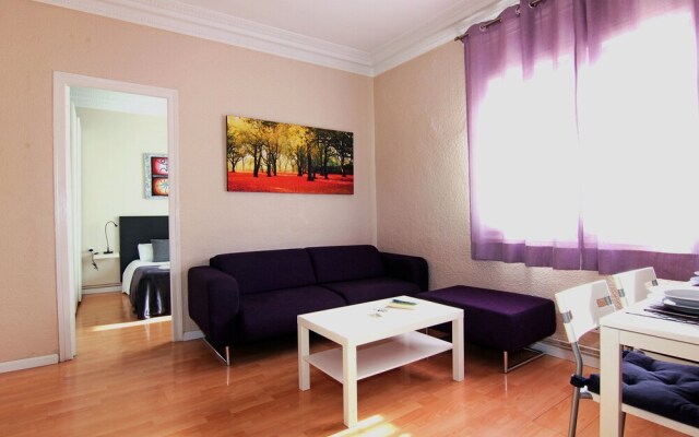 ClassBedroom Sagrera