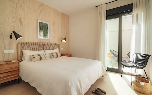 Los Olivos Apartments by Olala Homes
