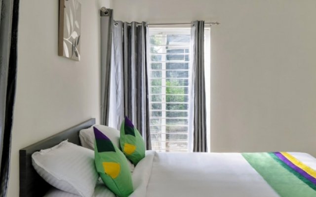 Treebo Trend Midvalley Residence