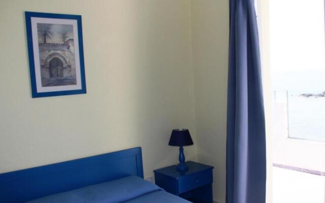 Paphinia SeaView Apartments