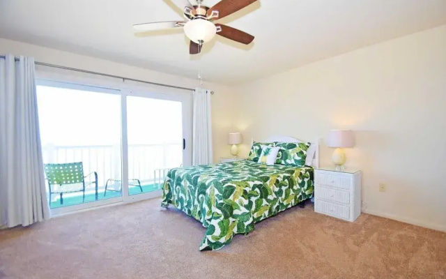 Ocean Club 4011 4 Bedroom Townhouse by RedAwning