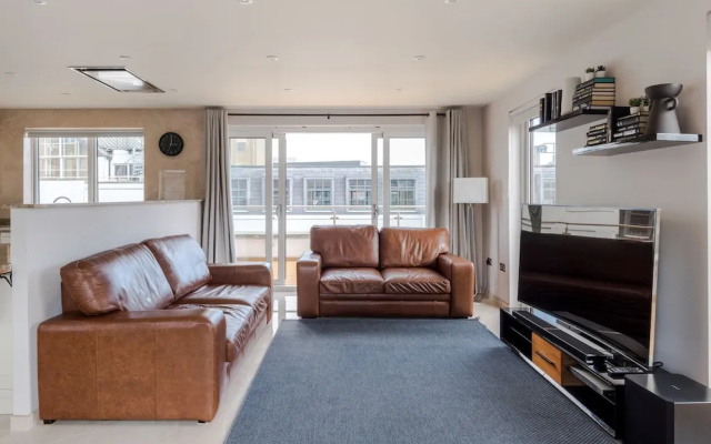 The Eyre Suite Penthouse - Farringdon - by Frankie