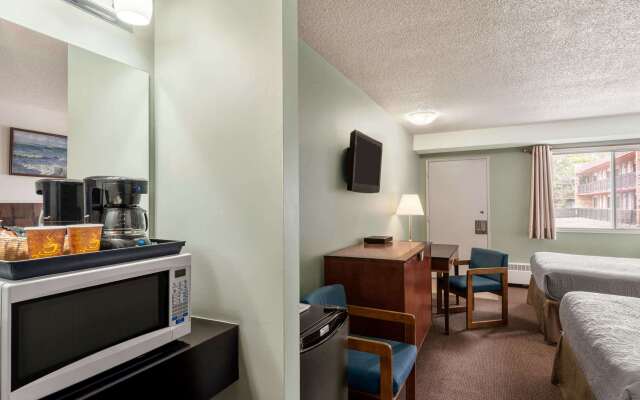 Travelodge by Wyndham Swift Current